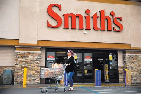 Smith's store hours - Smiths. Store hours are currently unavailable. Please call the store for more information. CLOSED until 6:00 AM. 614 W 2600 S Woods Cross, UT 84010 385–489–3024.